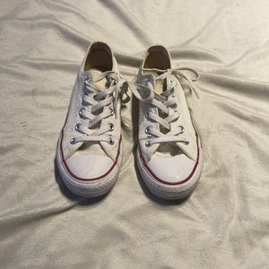 White converse sneakers